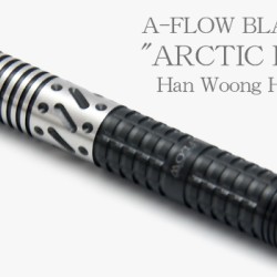 BLACK LINE "ARCTIC ROAR"Han Woong Hee Model BLACK LINE "ARCTIC ROAR"Han Woong Hee Model